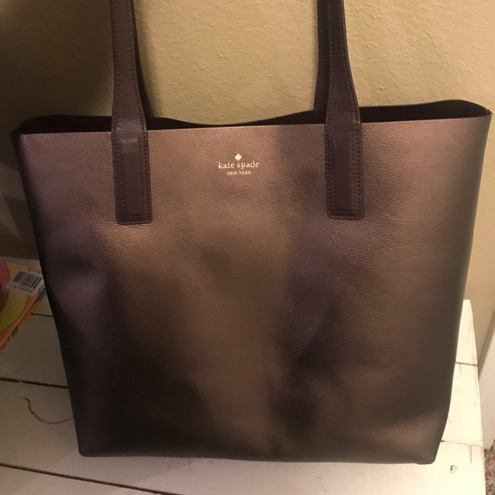 Kate Spade arch reversible tote- plum